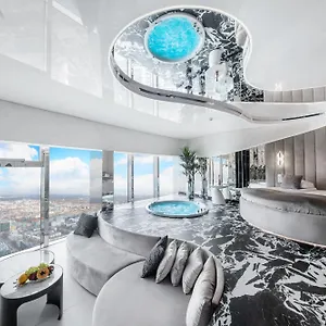 Apartmán Sky Tower Z Jakuzzi Przy Oknie